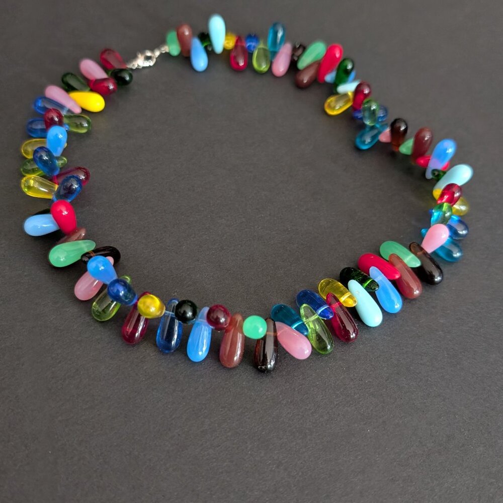 Arty multi color glass collar necklace - Picture 11 of 13